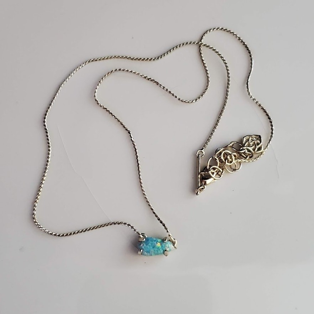 Kendra Scott Blue Kyocera Opal in Gold Plate Pendant Necklace Boho Dainty